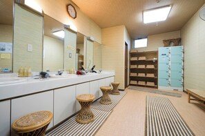 Hair dryer, towels