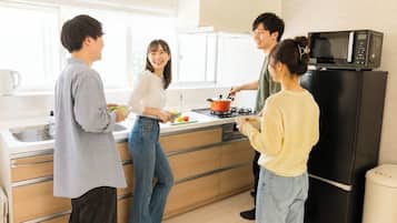 Fridge, microwave, stovetop, cookware/dishes/utensils