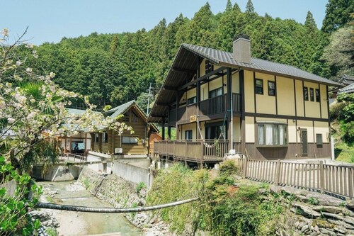 Rent the entire log house Covered BBQ area priva / Kinokawa Wakayama