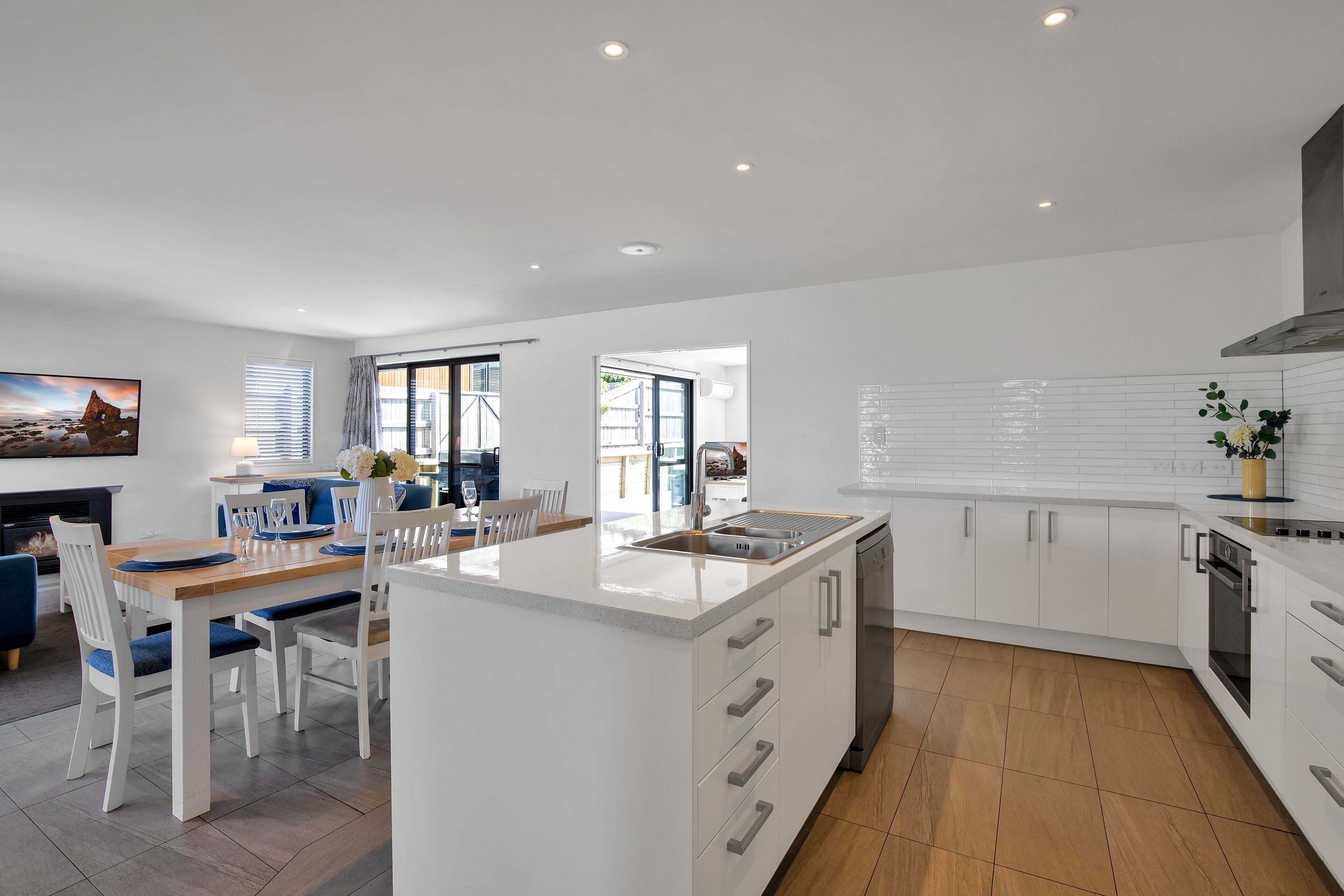 Fridge, microwave, dishwasher, toaster