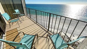Condo, 1 King Bed with Sofa bed (Edgewater Tower 3-1104) | Property grounds