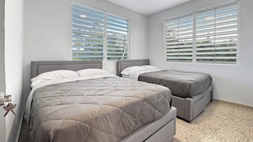 3 bedrooms, iron/ironing board, travel crib, WiFi