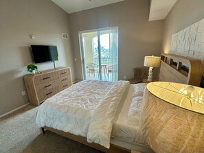 2 bedrooms, iron/ironing board, free WiFi, bed sheets - Great Location - 2 Bed 2 Bath - 15 mins from Beach - New Furnitures (Fort Myers)