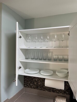 Interior - Great Location - 2 Bed 2 Bath - 15 mins from Beach - New Furnitures (Fort Myers)