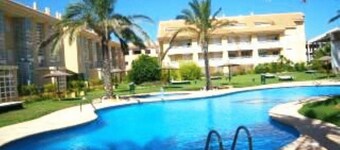 Charming 2-bedroom apartment with WiFi, AC in fantastic Platja de l'Arenal