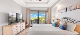 Coastal Paradise Awaits: Luxurious Beachside House with Top-Notch Amenities
