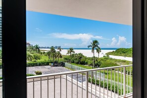 Photo non classée, 5 sur 23, bouton