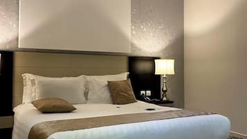 1 habitación, tabla de planchar con plancha y wifi gratis