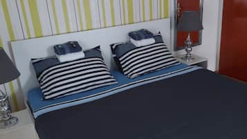 2 quartos, ferros/tábuas de passar roupa, Wi-Fi, roupa de cama