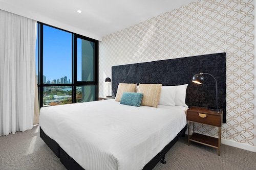 TRYP by Wyndham Southport Gold Coast