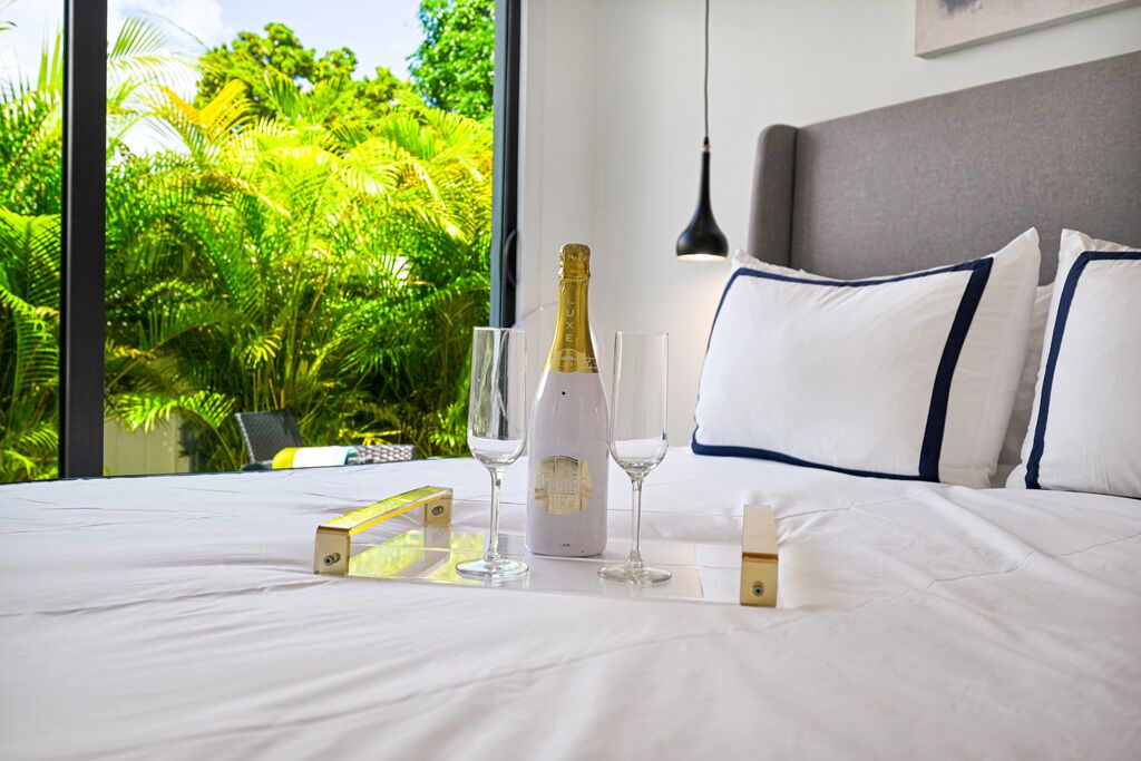 6 soverom, strykejern/-brett, wi-fi (inkludert) og sengetøy