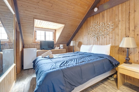 Escritorio, espacio para trabajar con laptop y wifi gratis