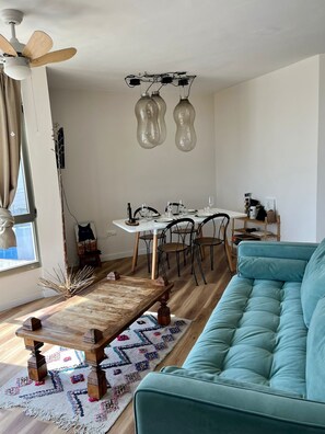 Smart TV, books - LUXURIOUS APARTMENT IN EL COTILLO (FUERTEVENTURA) (El Cotillo)