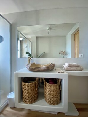 Håndklæder, Sæbe, Toiletpapir