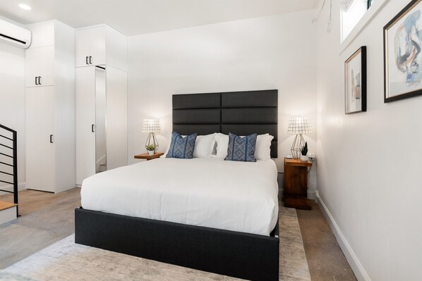 1 غرفة نوم ومكتب وواي فاي مجانًا وملاءات أسرّة