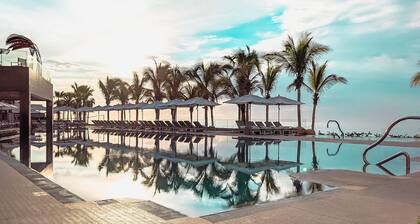2BD Oceanview Suite Garza Blanca Cabo