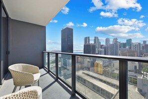 奢華公寓, 城市景觀 | 陽台