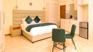 Free WiFi, bed sheets