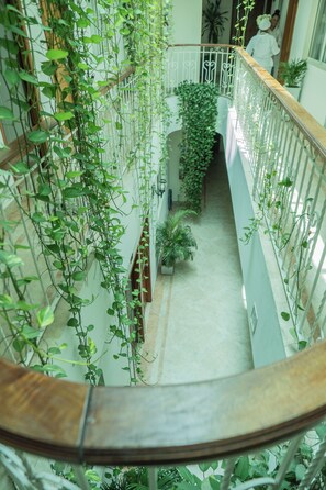 Handrails in hallways - Hotel Marie Real Cartagena (Cartagena)