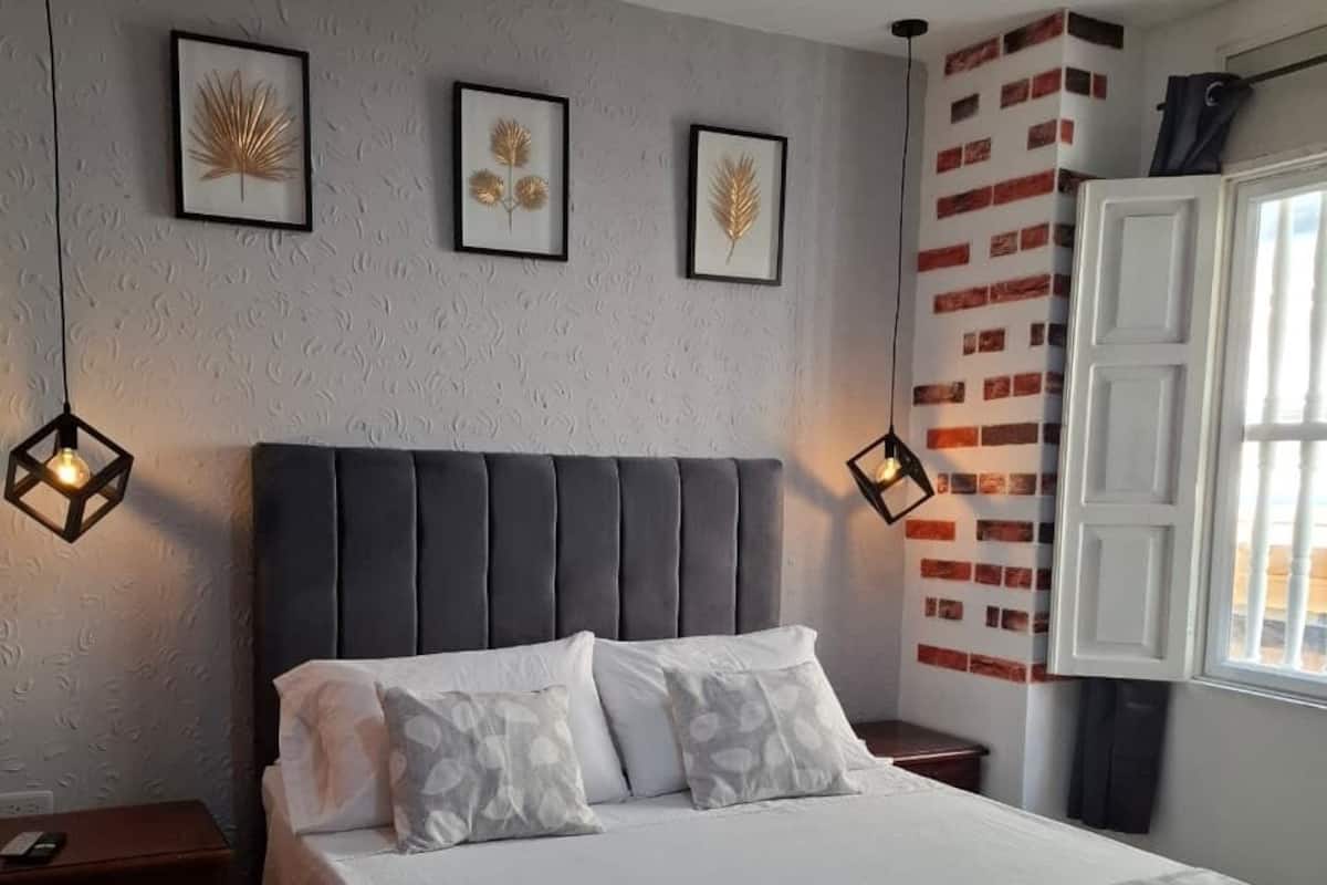 Doppia Standard | Minibar, Wi-Fi gratuito, lenzuola