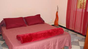 3 chambres, bureau, fer et planche Ă repasser, Wi-Fi