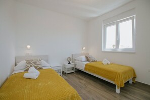 2 chambres, accès Internet, draps fournis