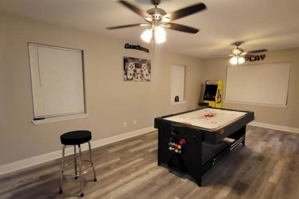 Spielezimmer