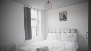 Shared Dormitory, 1 Bedroom, City View | Interior - Room in Guest Room - Big Room in Leicester (Leicester)