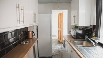 Shared Dormitory, 1 Bedroom, City View | Interior