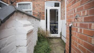 Shared Dormitory, 1 Bedroom, City View | Interior