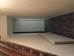 Shared Dormitory, 1 Bedroom, City View | Hallway