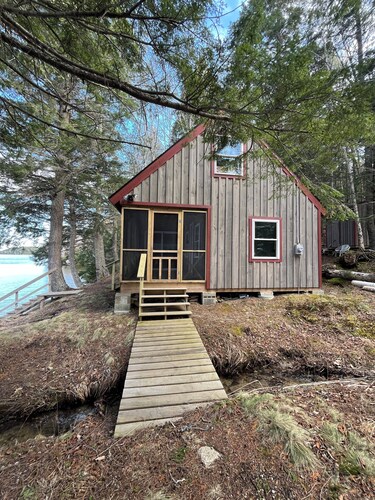Secluded Cabin on Spring River Lake in Cherryfield Maine