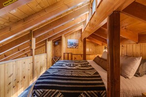 3 chambres, bureau, fer et planche Ă repasser, accĂšs au Wi-Fi (inclus)