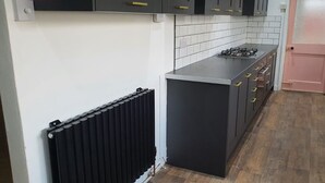 Shared Dormitory, 1 Bedroom, City View | Interior - Room in Guest Room - Cozy Double Room in Leicester (Leicester)