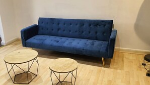 Shared Dormitory, 1 Bedroom, City View | Interior - Room in Guest Room - Cozy Double Room in Leicester (Leicester)
