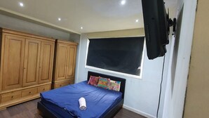 Room - Room in Guest Room - Comfortable Double Room in Leicester (Leicester)