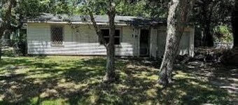 Charming 2-bedroom house in La Marque with AC