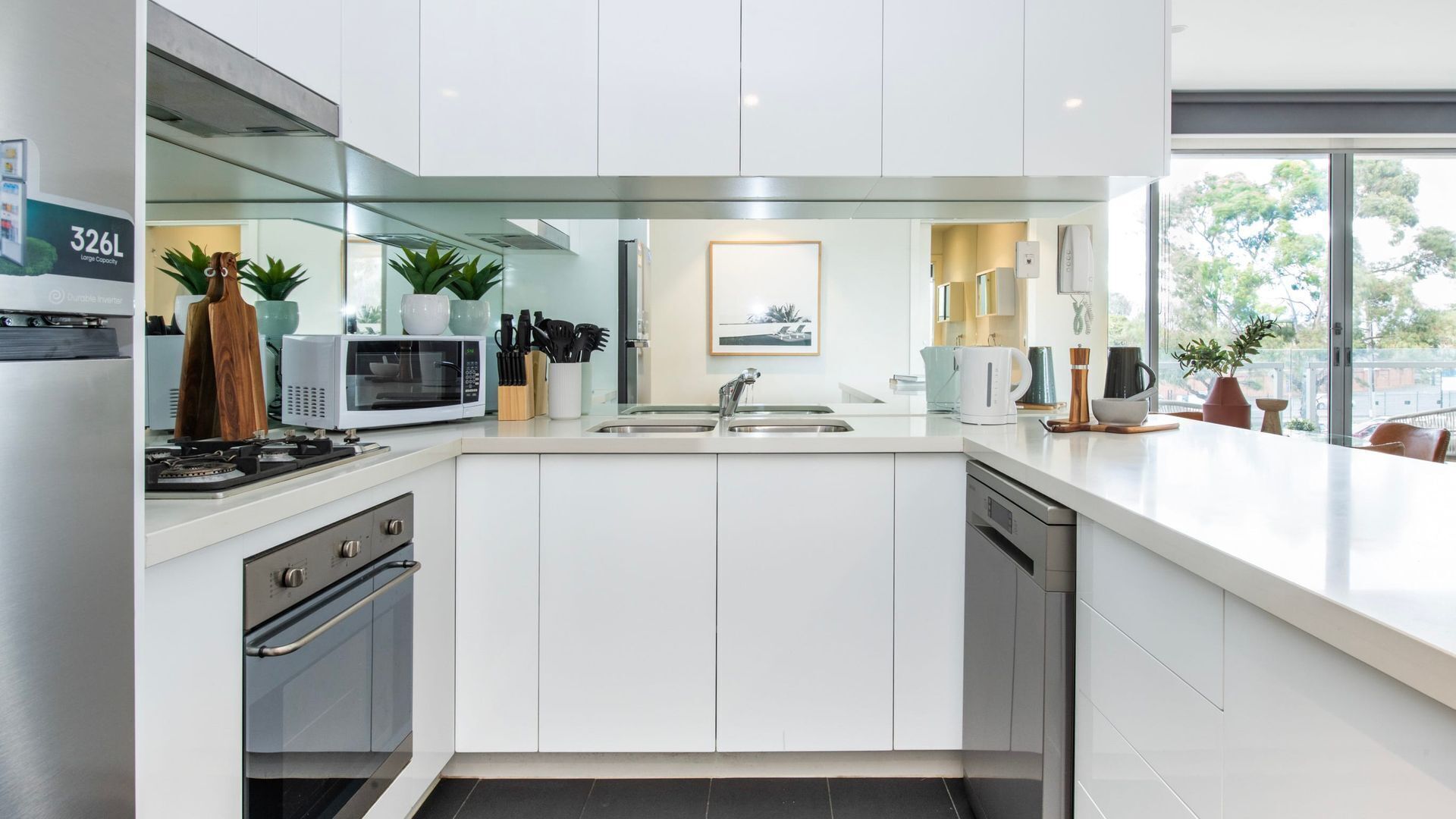 Fridge, microwave, oven, stovetop