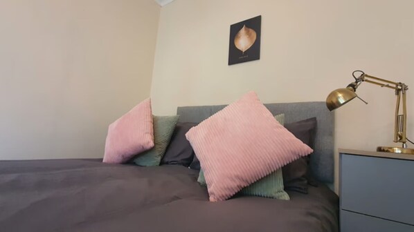 Shared Dormitory, 1 Bedroom, City View | 1 bedroom - Room in Guest Room - Single Room in Coventry (Coventry)