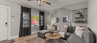 Hot Tub|Games|Sleeps 7|Close to DT