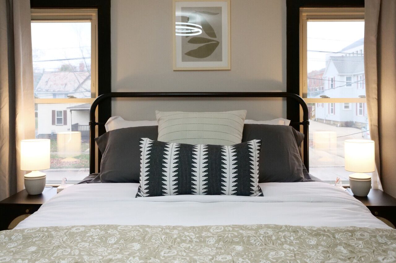 5 soveværelser, skrivebord, strygejern/strygebræt, weekendseng