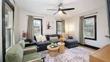 Smart-TV, Videospiele, Arbeitsbereiche