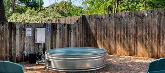 Charming & Bright W Lounging Pool
