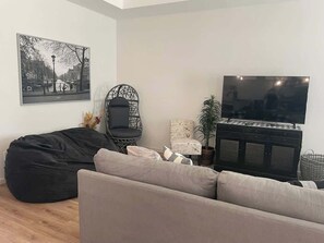 TV, books