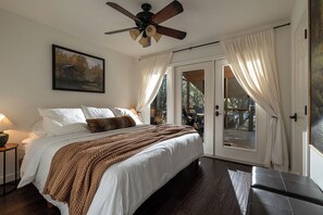 6 bedrooms, iron/ironing board, travel cot, bed sheets