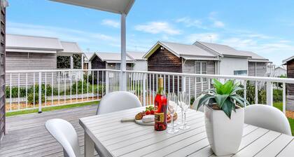 Azure Tides at Caves Beach Villas