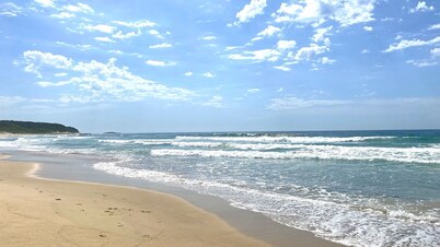 Azure Tides at Caves Beach Villas
