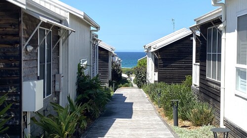 Mariner's Rest at Caves Beach Villas