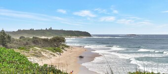 Mariner's Rest at Caves Beach Villas