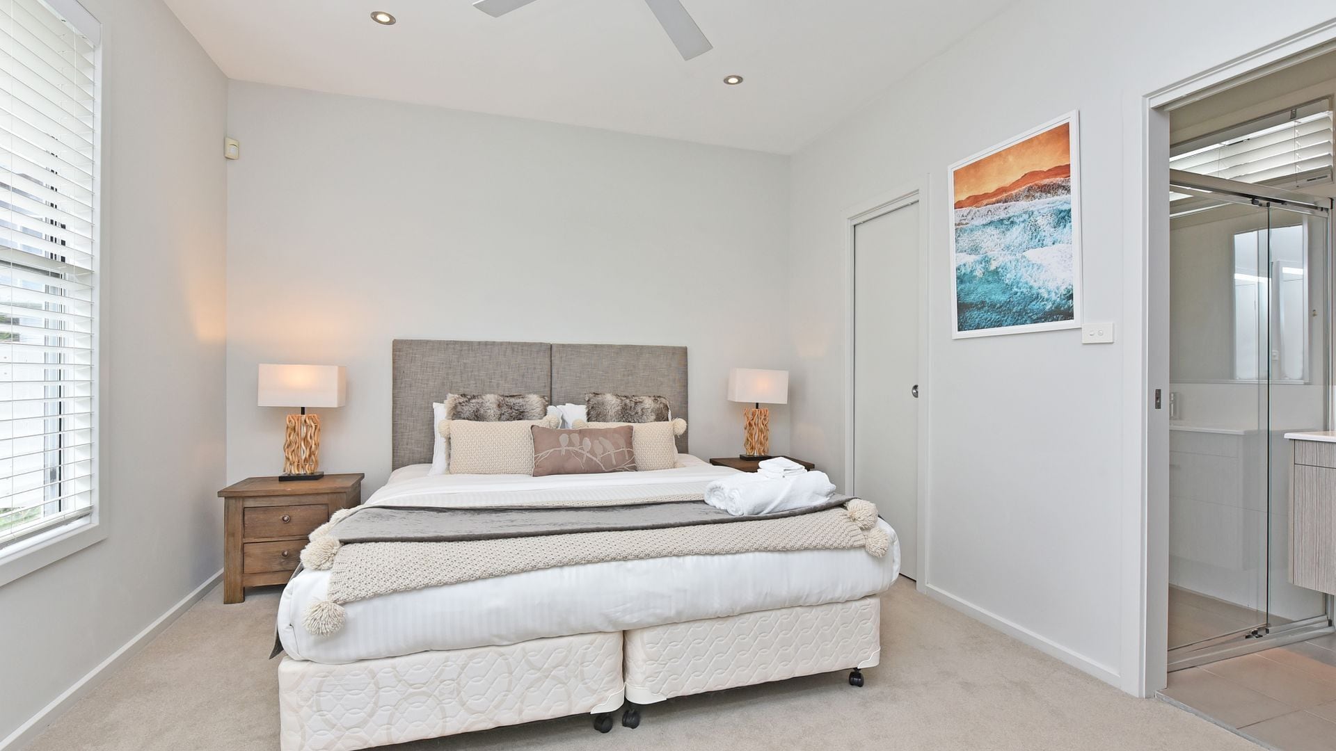 2 bedrooms, iron/ironing board, free WiFi